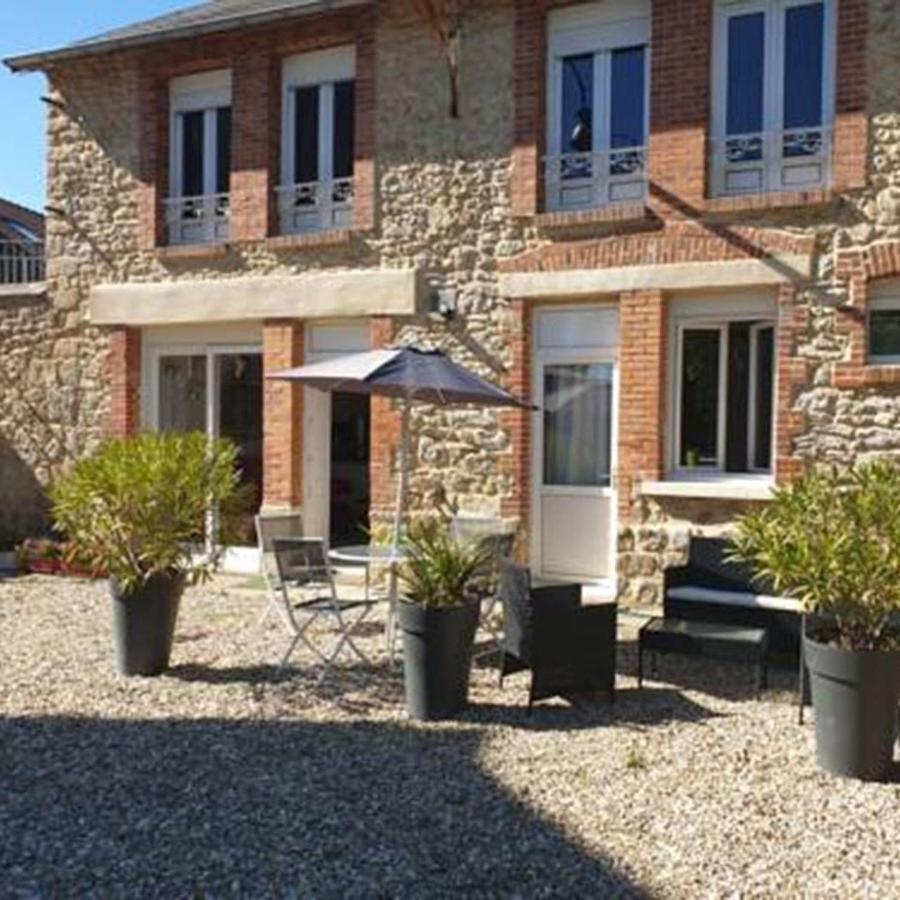 Domaine De La Caure Villa Bussiere-Dunoise Eksteriør bilde